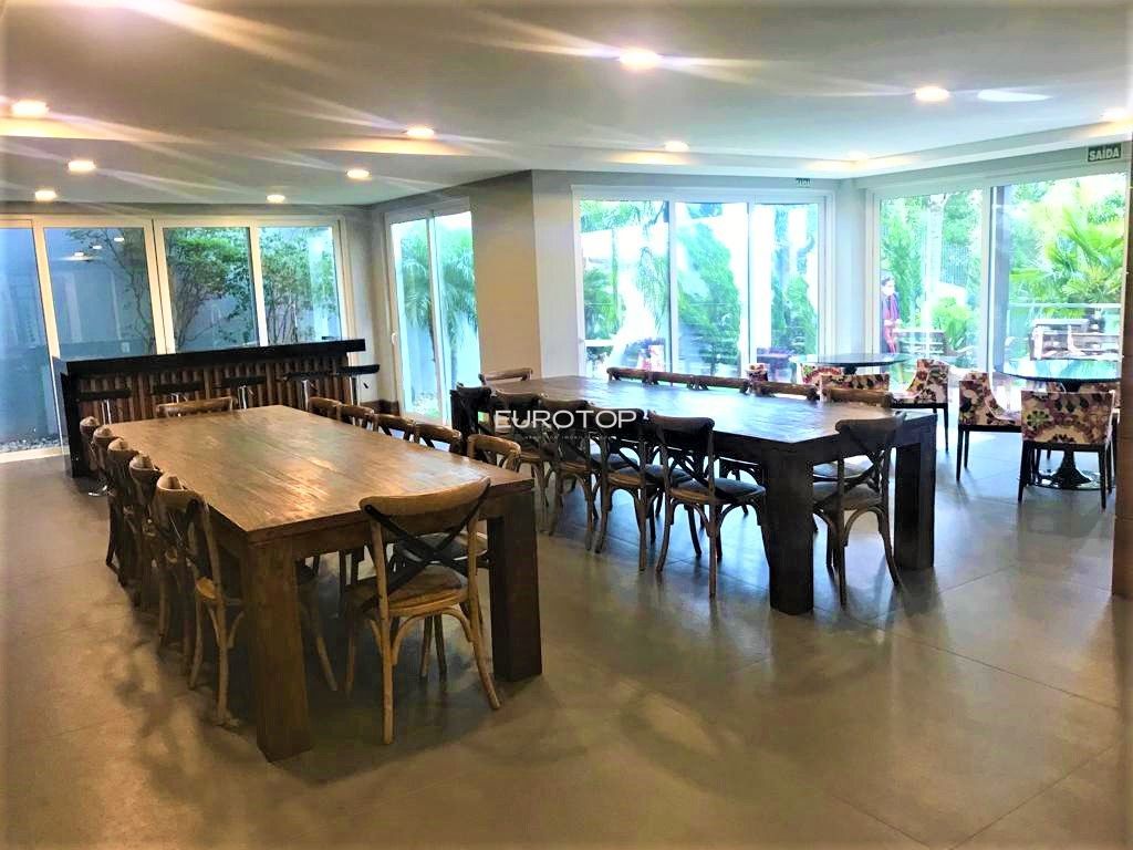 Apartamento à venda com 3 quartos, 267m² - Foto 35