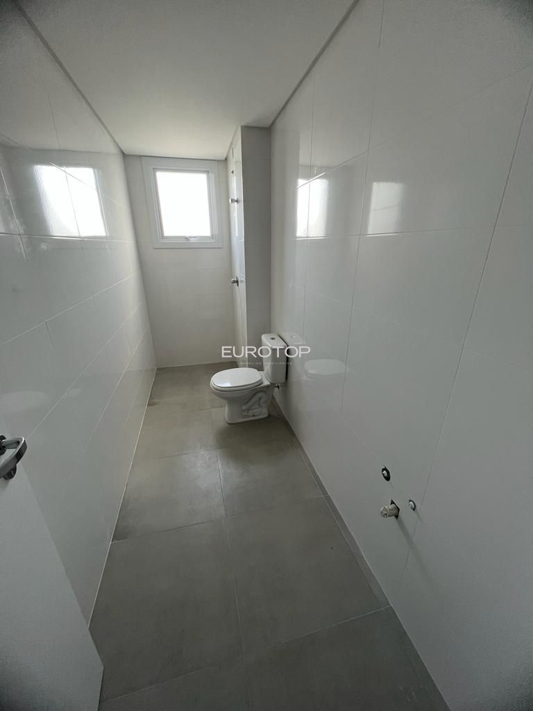 Apartamento à venda com 3 quartos, 113m² - Foto 19