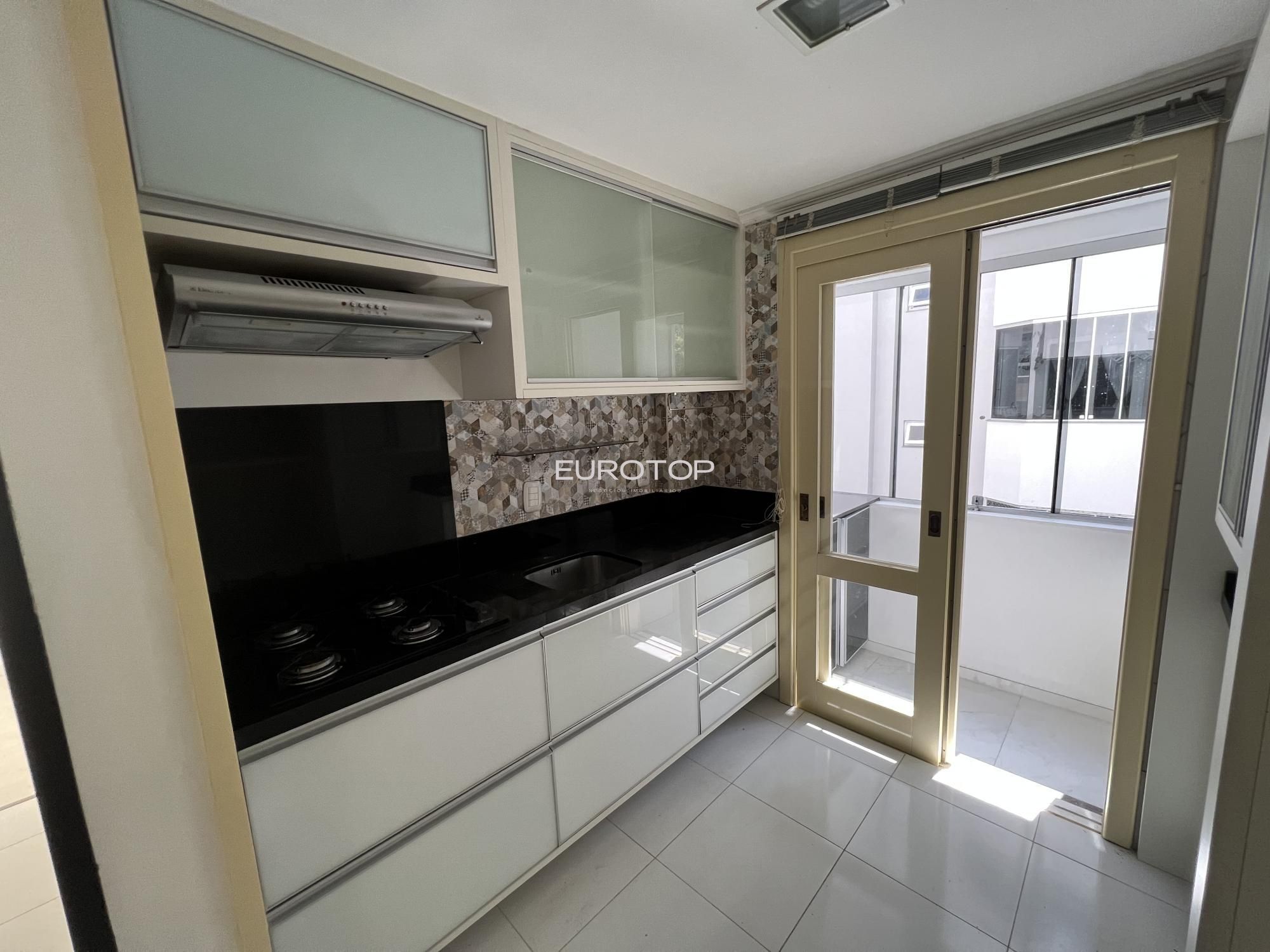 Apartamento à venda com 3 quartos, 58m² - Foto 9