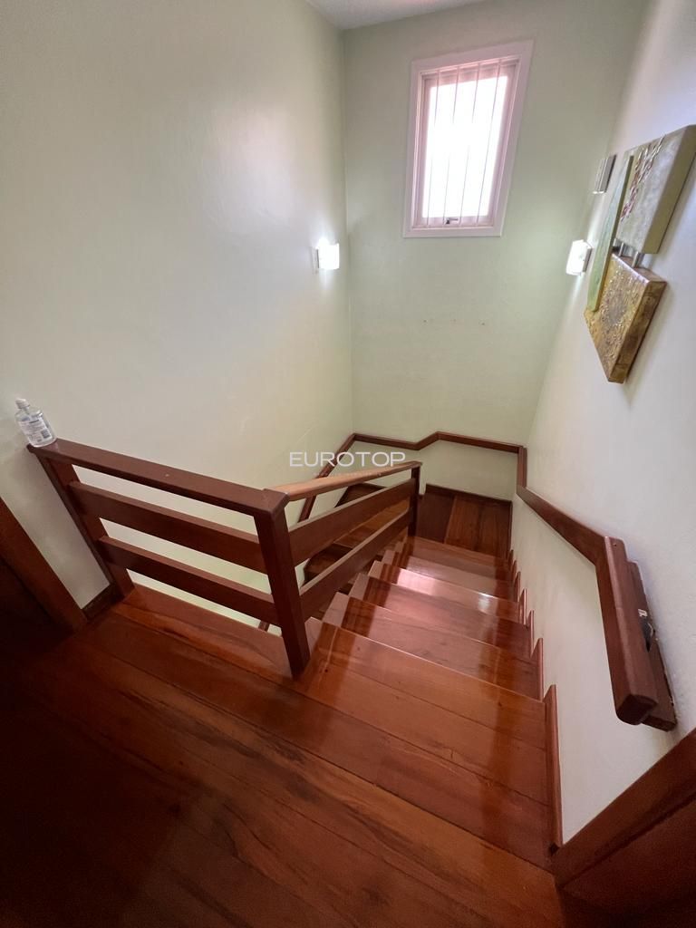 Casa à venda com 3 quartos, 230m² - Foto 21