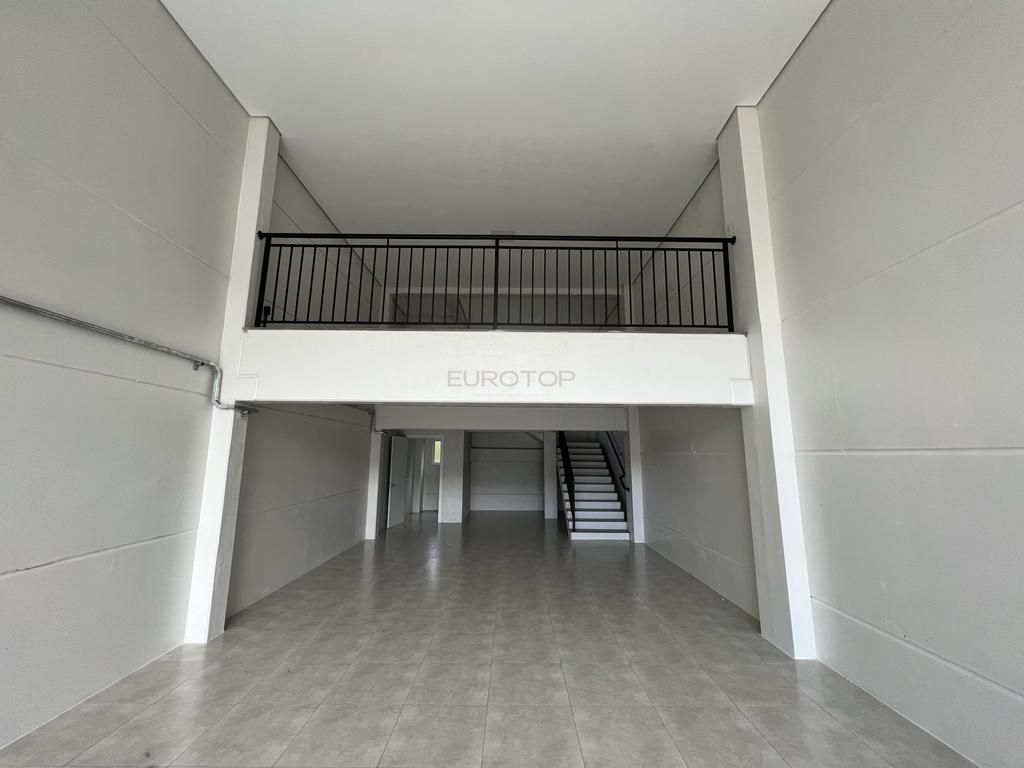 Loja-Salão à venda com 1 quarto, 142m² - Foto 4