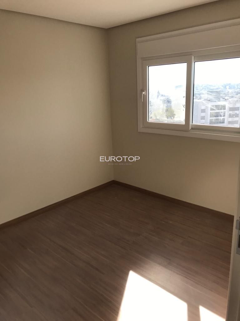 Apartamento à venda com 2 quartos, 76m² - Foto 13