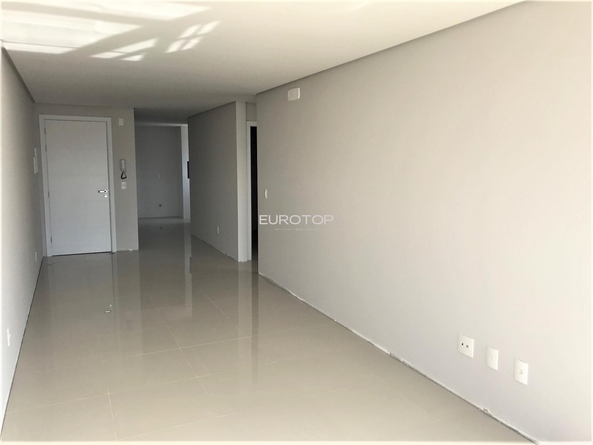 Apartamento à venda com 2 quartos, 76m² - Foto 5