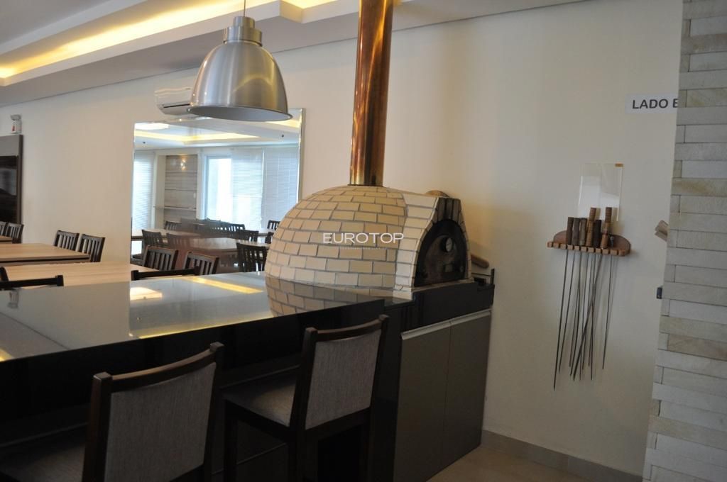 Apartamento à venda com 3 quartos, 117m² - Foto 32