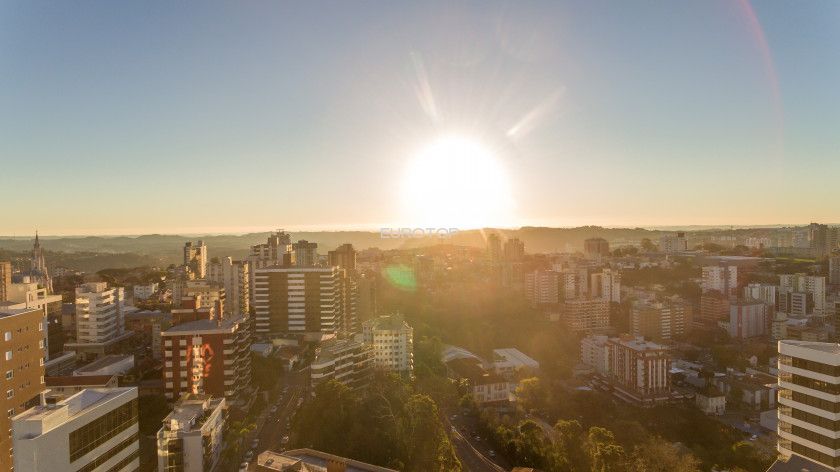 Apartamento à venda com 4 quartos, 279m² - Foto 21