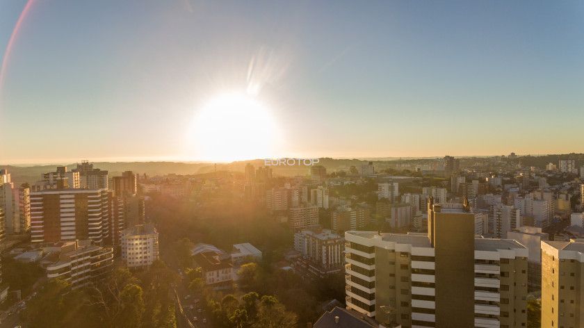 Apartamento à venda com 4 quartos, 279m² - Foto 22