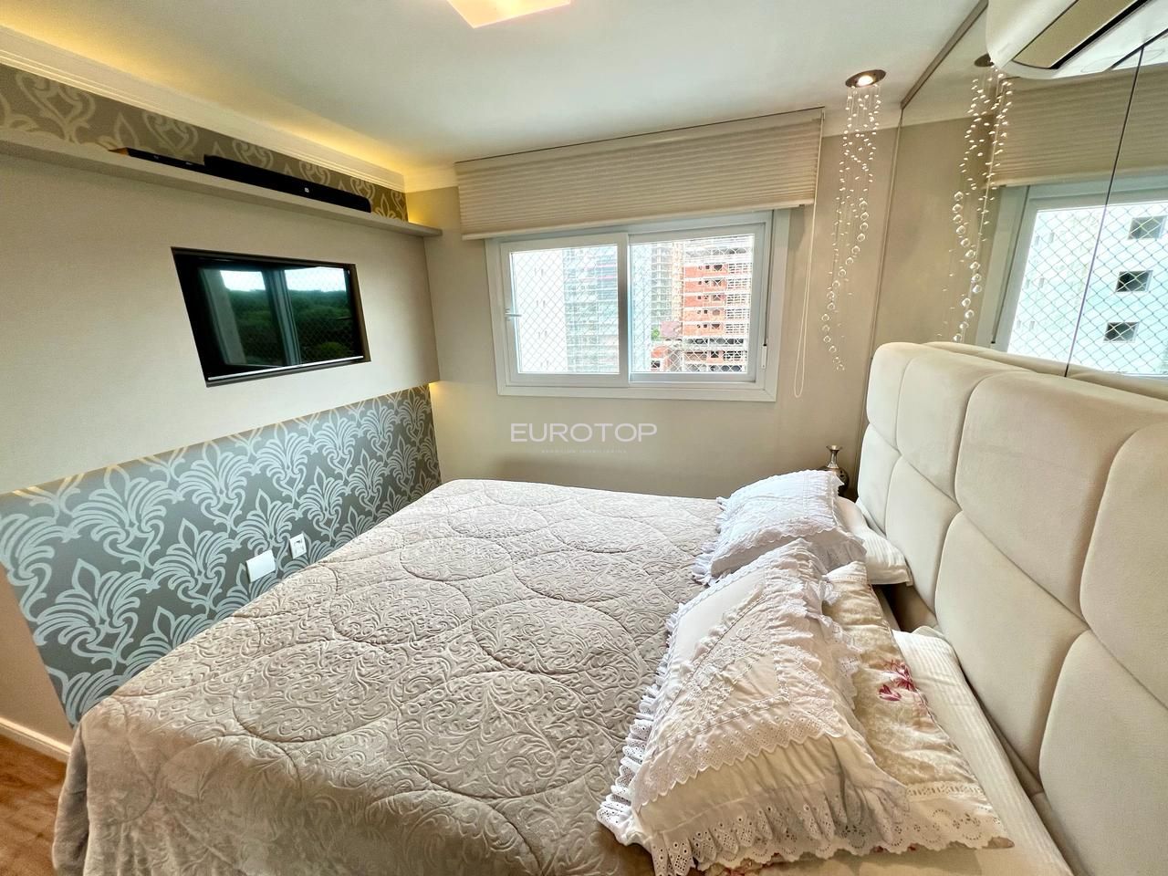 Apartamento à venda com 3 quartos, 117m² - Foto 19