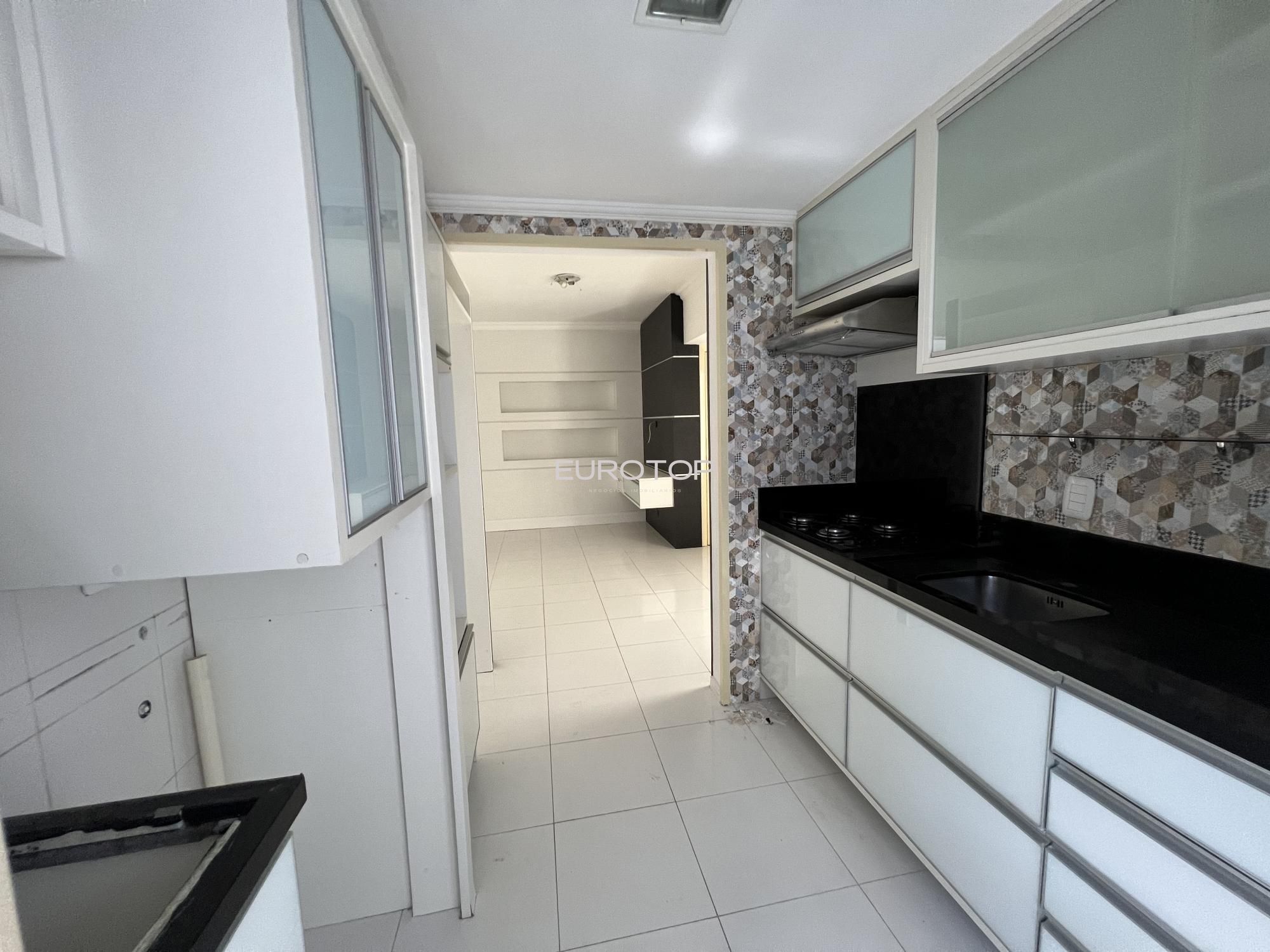 Apartamento à venda com 3 quartos, 58m² - Foto 12