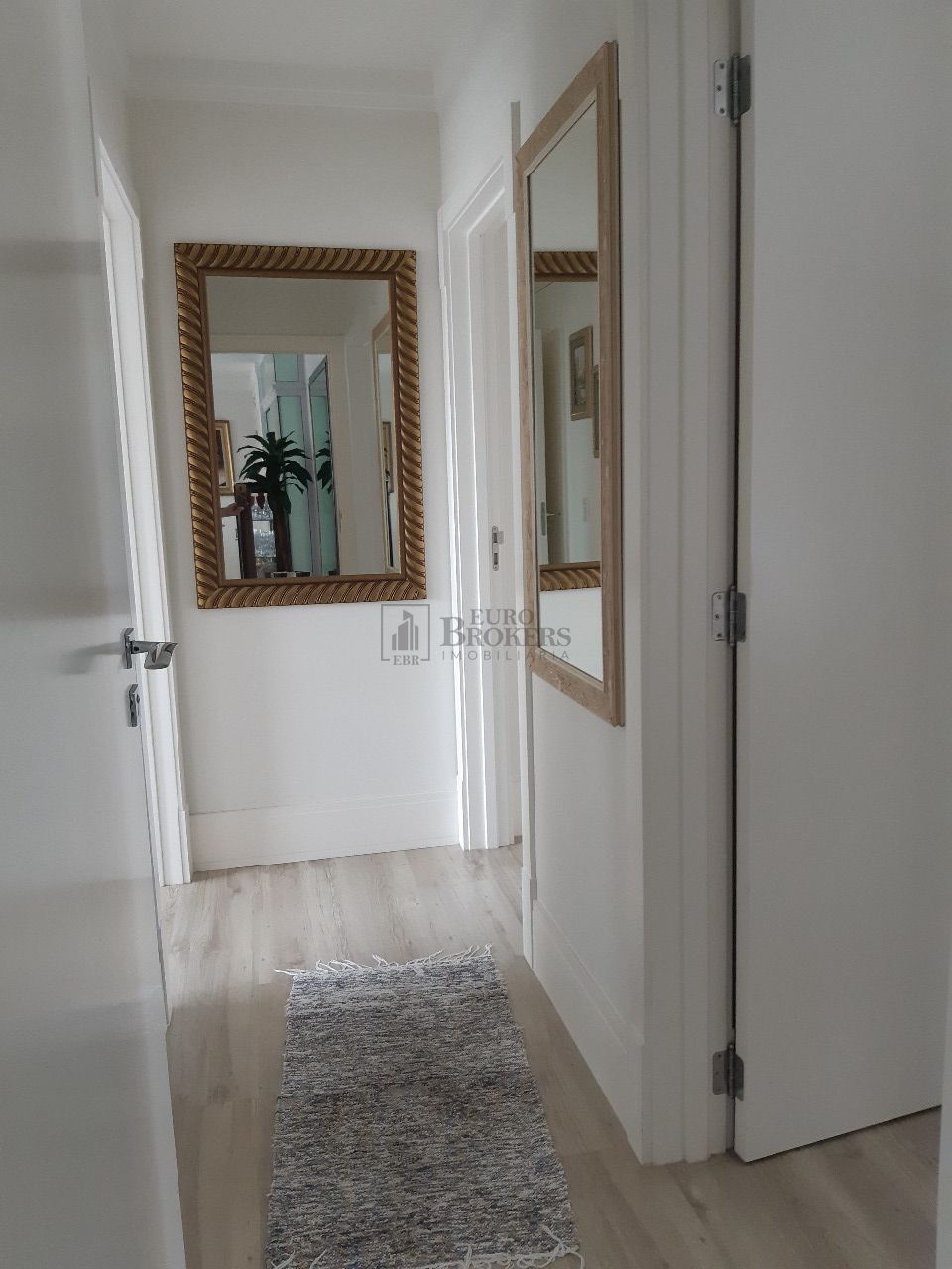 Apartamento à venda com 3 quartos, 127m² - Foto 13