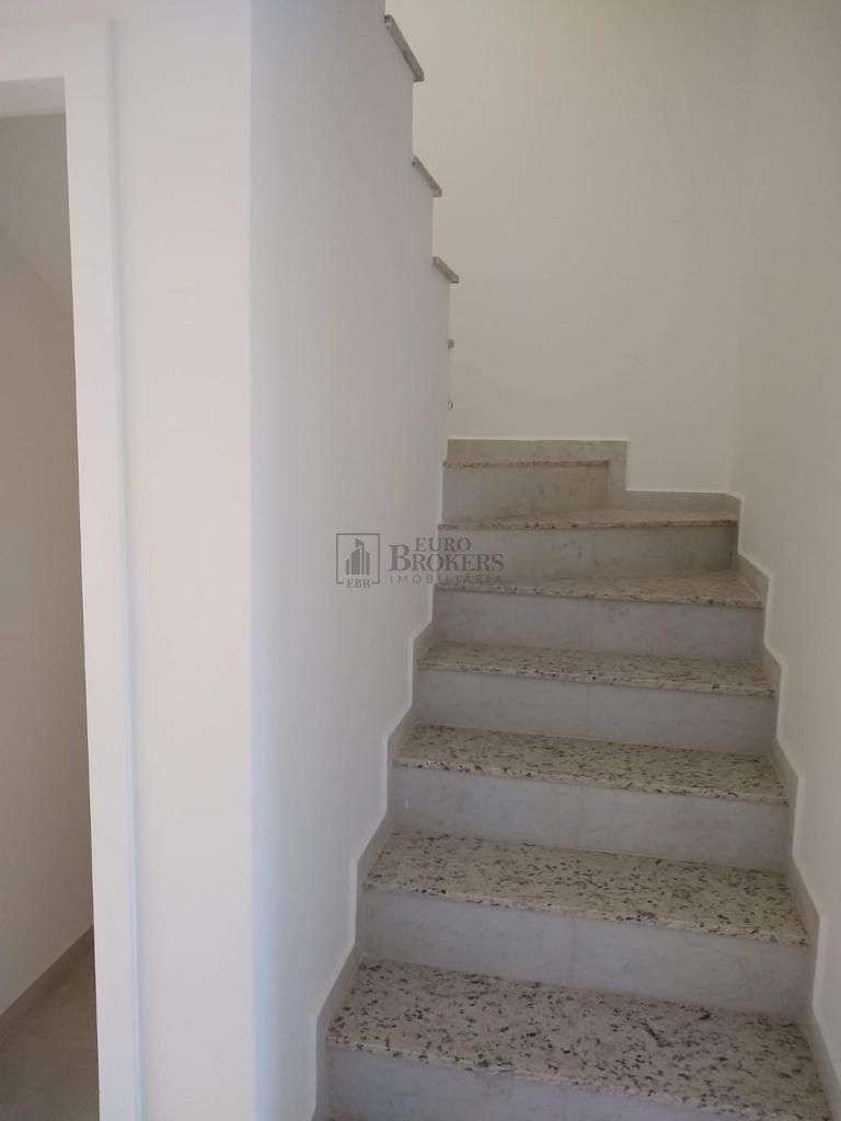 Sobrado à venda com 3 quartos, 130m² - Foto 11