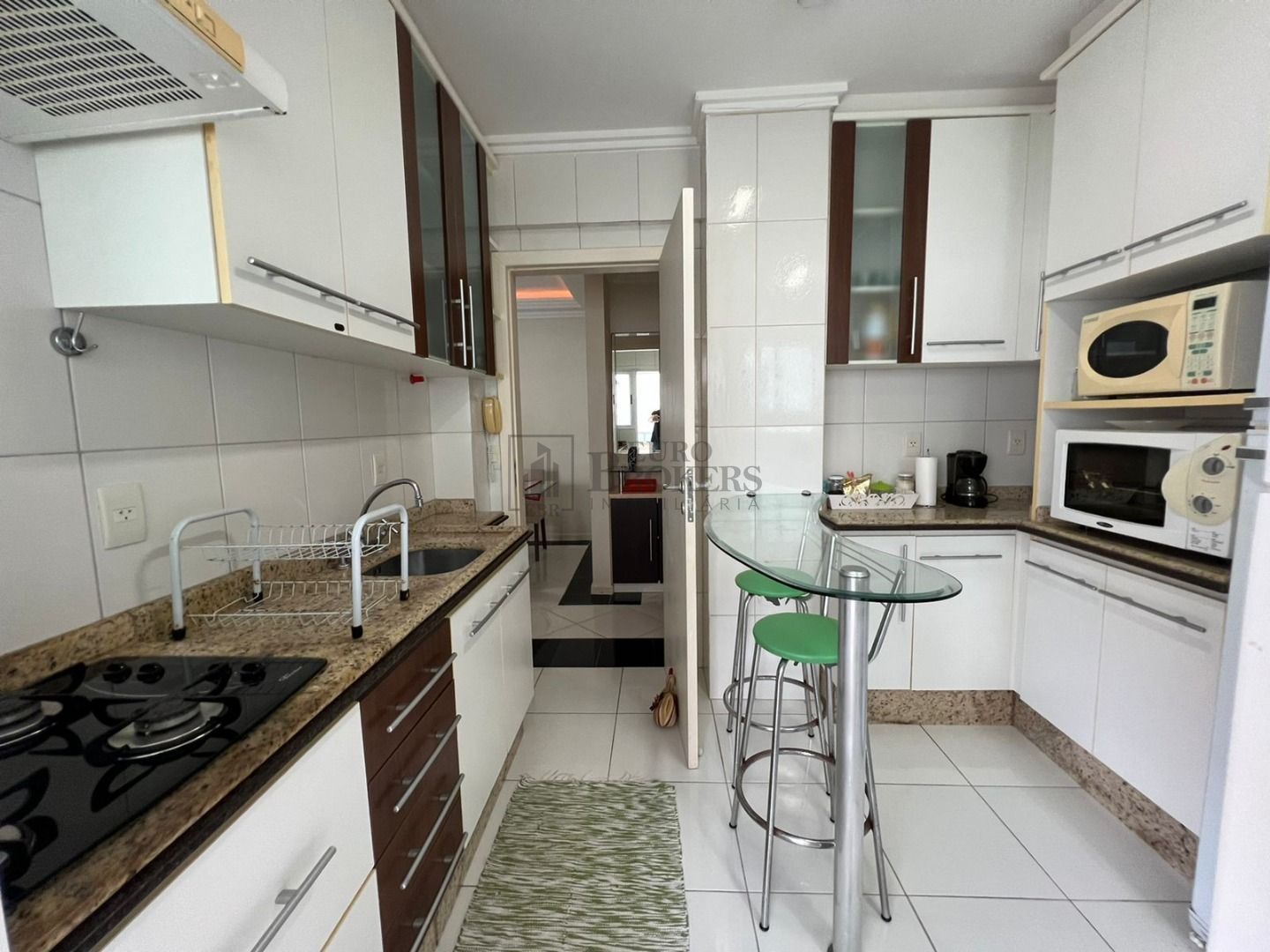 Apartamento à venda com 2 quartos, 84m² - Foto 14