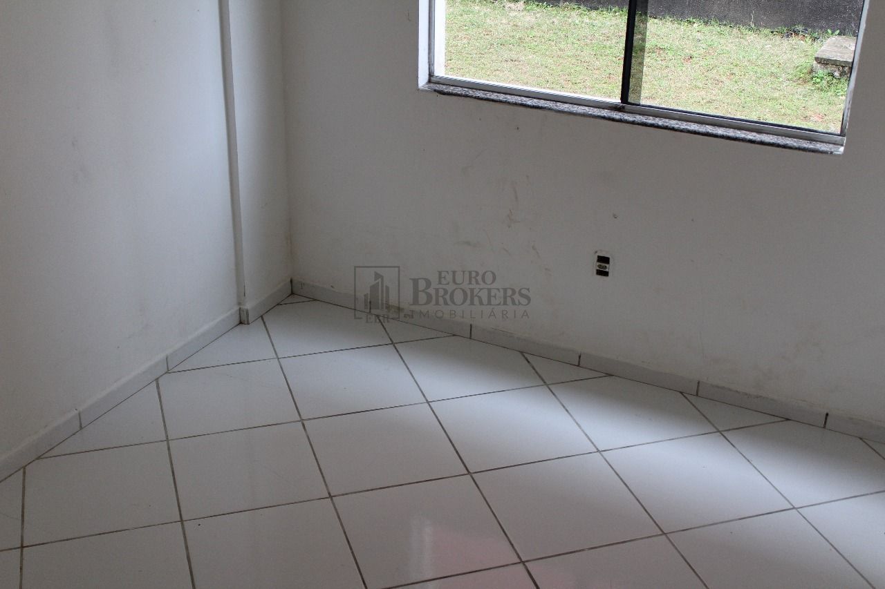 Apartamento à venda com 3 quartos, 90m² - Foto 11