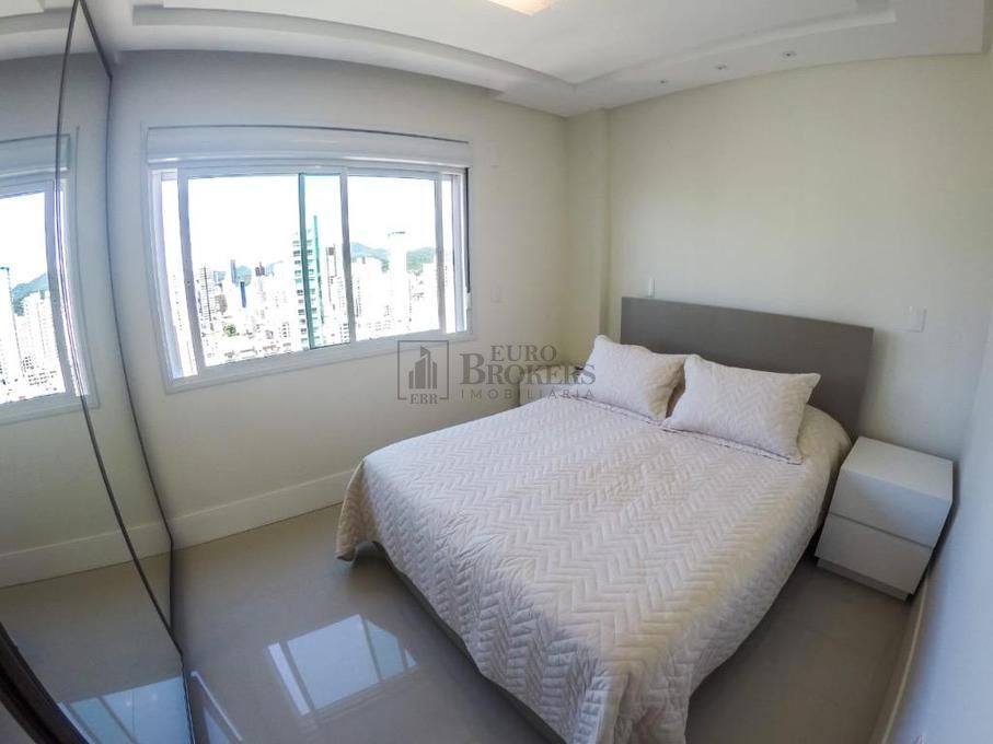 Apartamento à venda com 3 quartos, 136m² - Foto 16