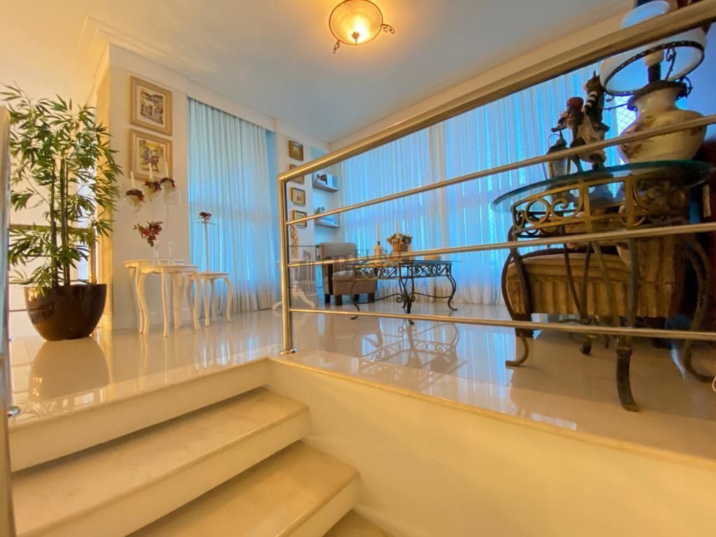 Apartamento, 3 quartos, 252 m² - Foto 23
