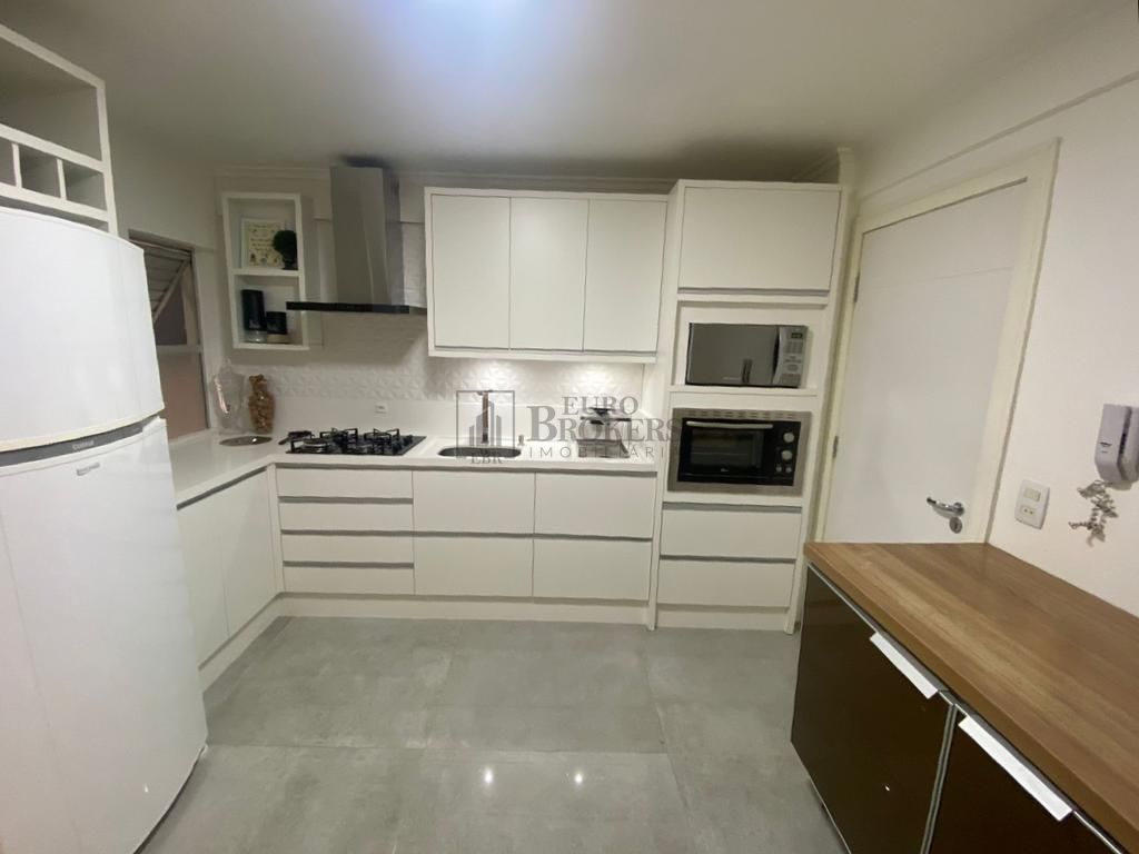 Apartamento à venda com 3 quartos, 130m² - Foto 16