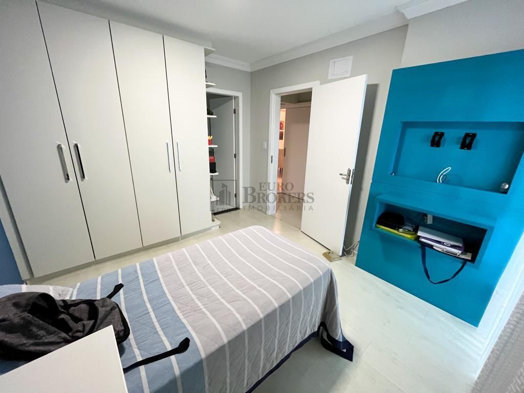 Apartamento à venda com 3 quartos, 185m² - Foto 16