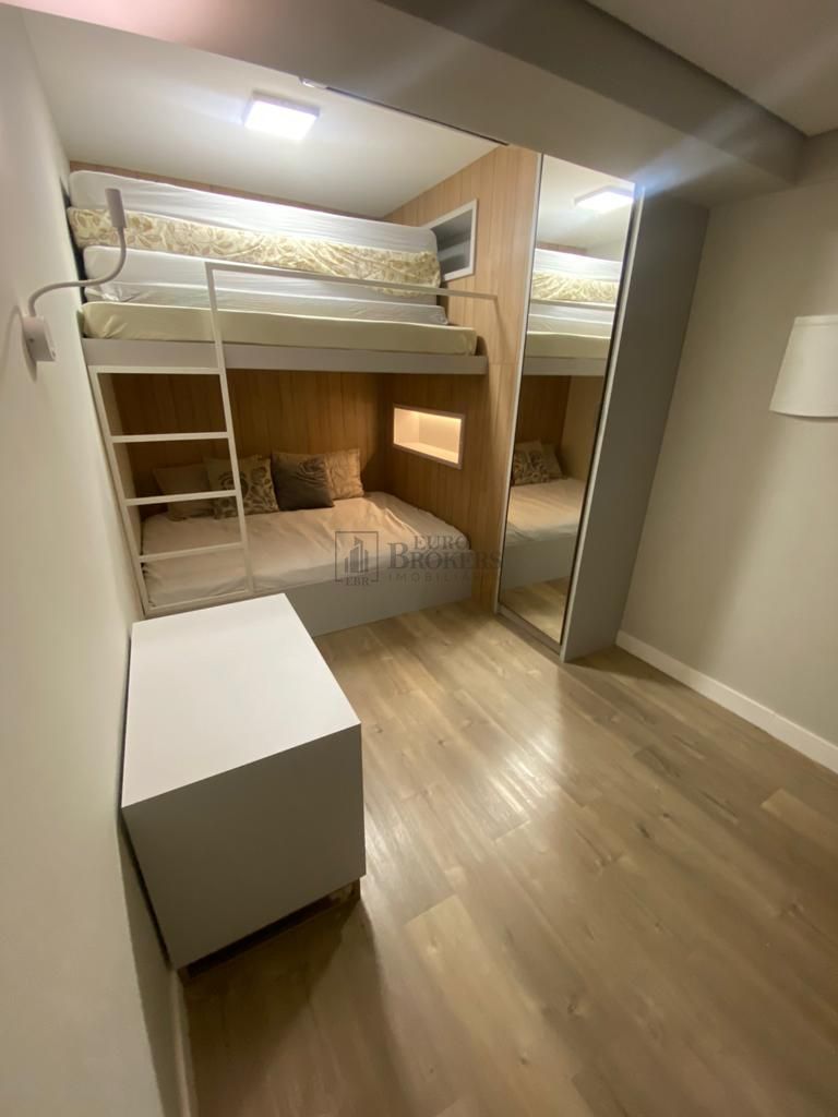 Apartamento à venda com 4 quartos, 175m² - Foto 14