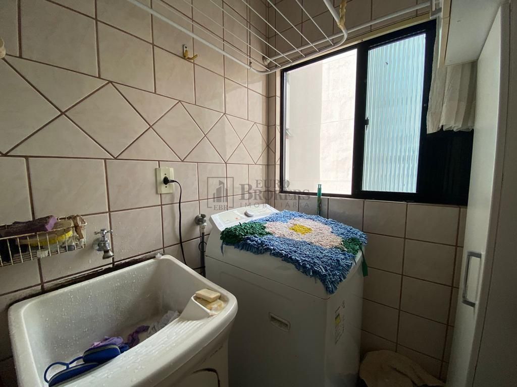 Apartamento à venda com 3 quartos, 89m² - Foto 15