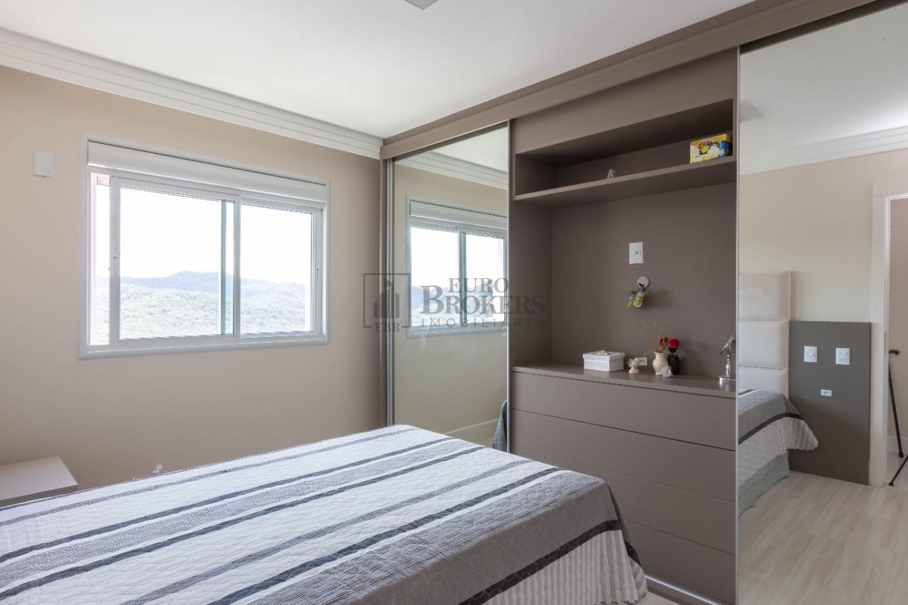 Apartamento, 4 quartos, 228 m² - Foto 11