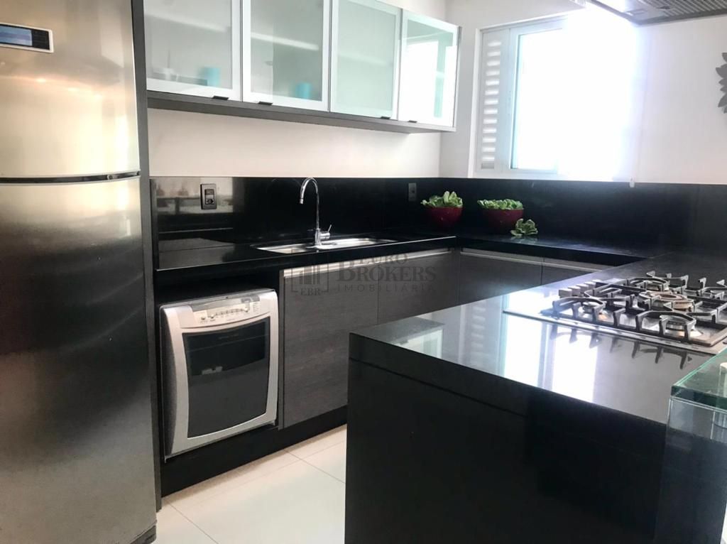 Apartamento para alugar com 3 quartos, 135m² - Foto 4