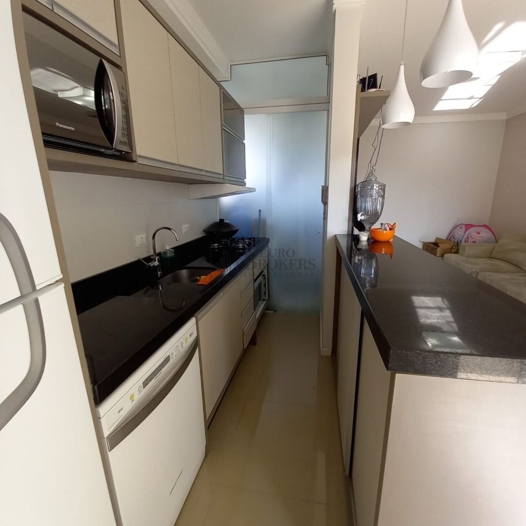 Apartamento à venda com 2 quartos, 73m² - Foto 8