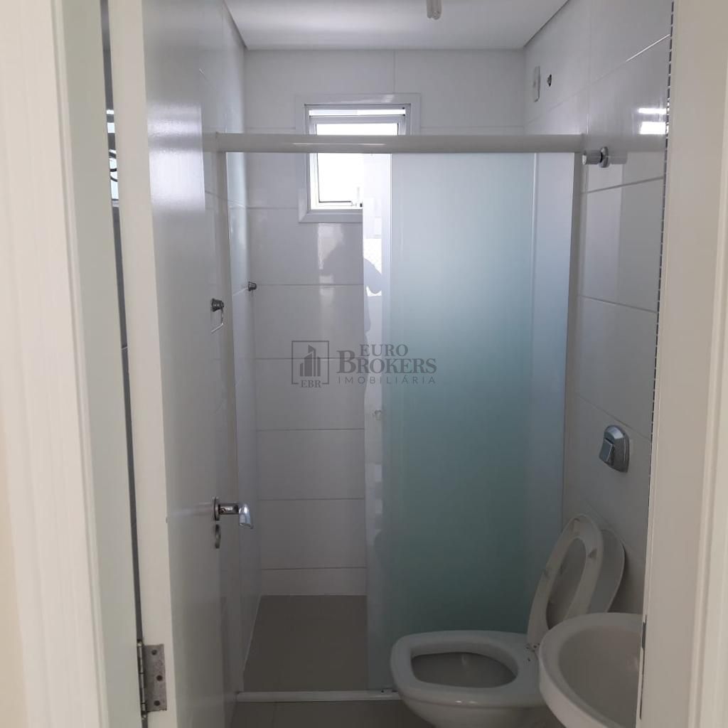 Apartamento à venda com 4 quartos, 141m² - Foto 17