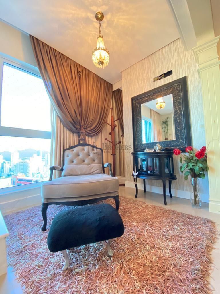 Apartamento, 3 quartos, 252 m² - Foto 18