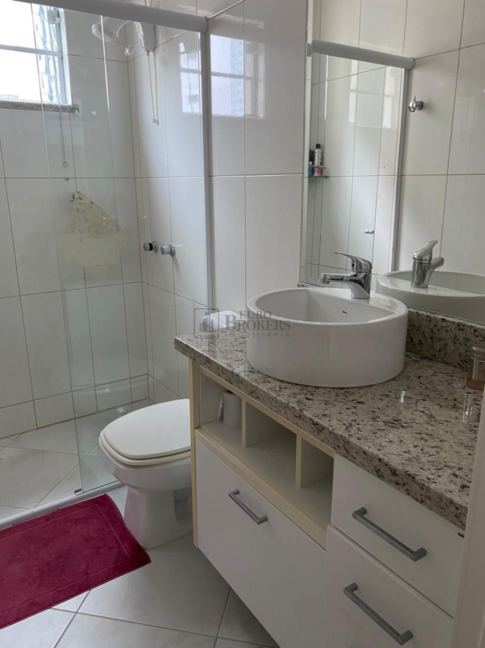 Apartamento à venda com 3 quartos, 189m² - Foto 33