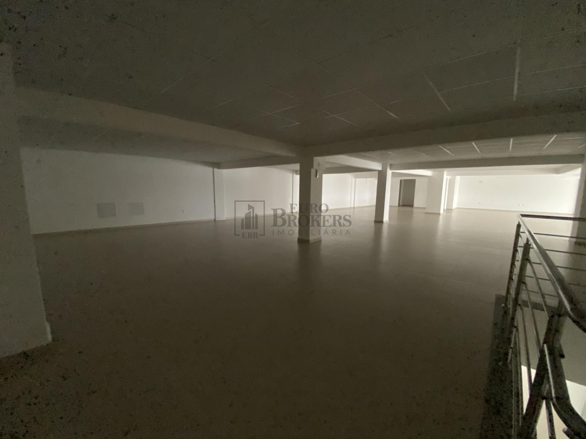 Conjunto Comercial-Sala para alugar com 1 quarto, 783m² - Foto 11