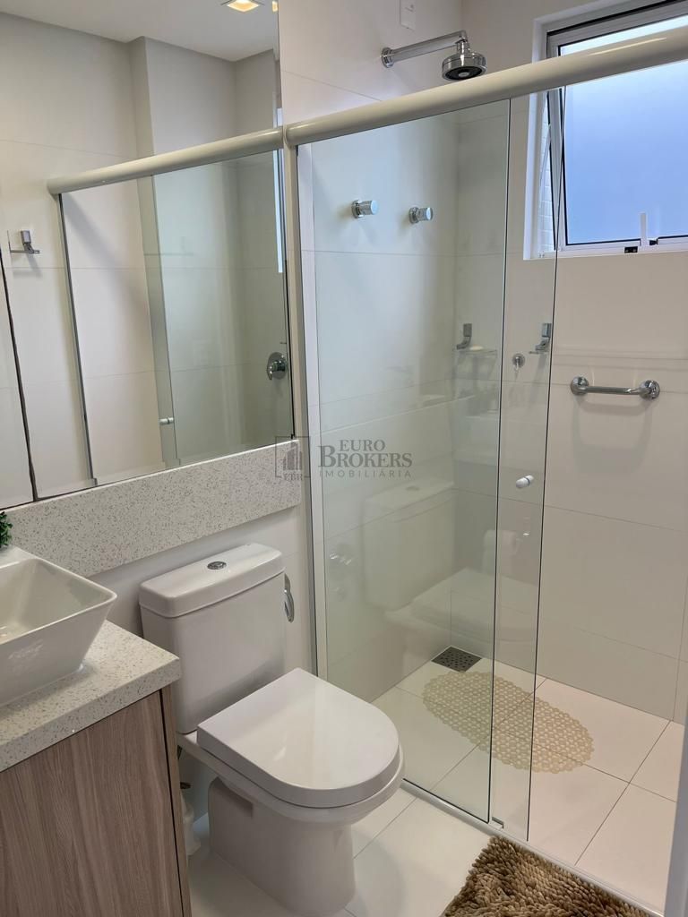 Apartamento à venda com 4 quartos, 167m² - Foto 14