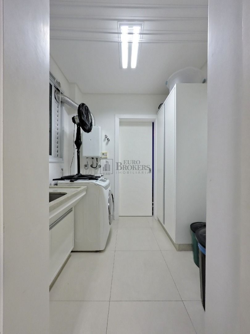 Apartamento à venda com 3 quartos, 158m² - Foto 26