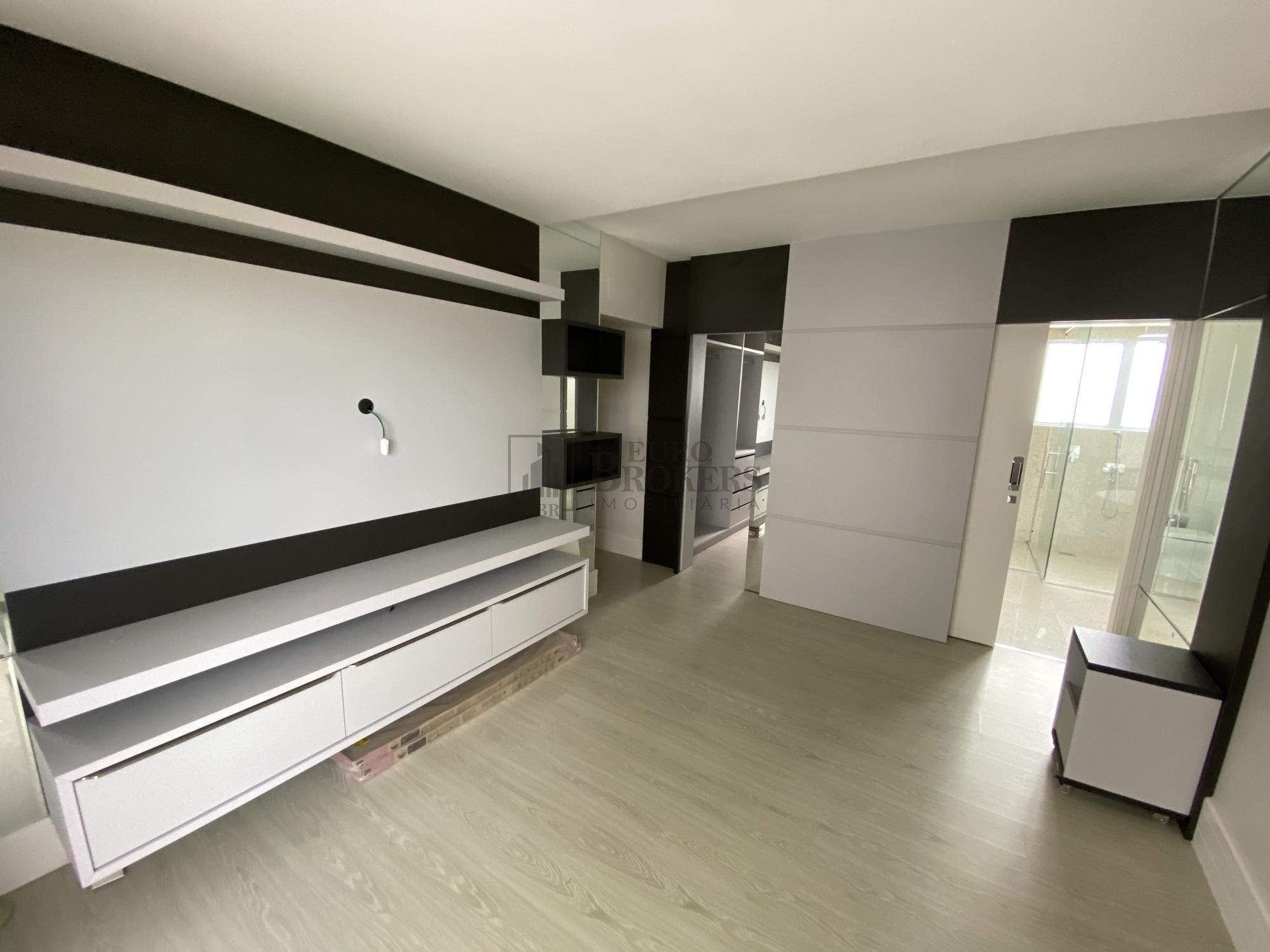 Apartamento à venda com 5 quartos, 237m² - Foto 24