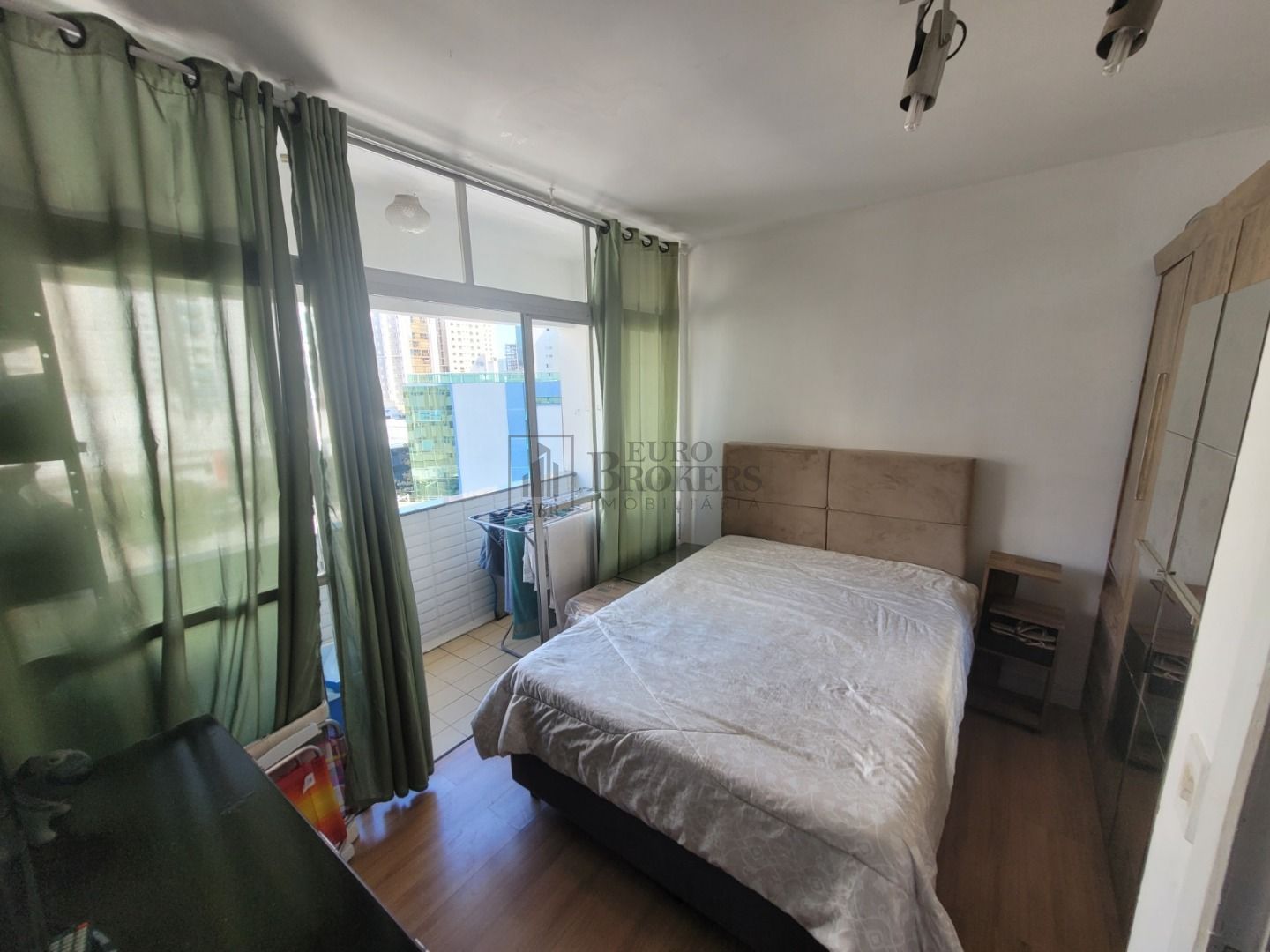 Apartamento à venda com 3 quartos, 131m² - Foto 14