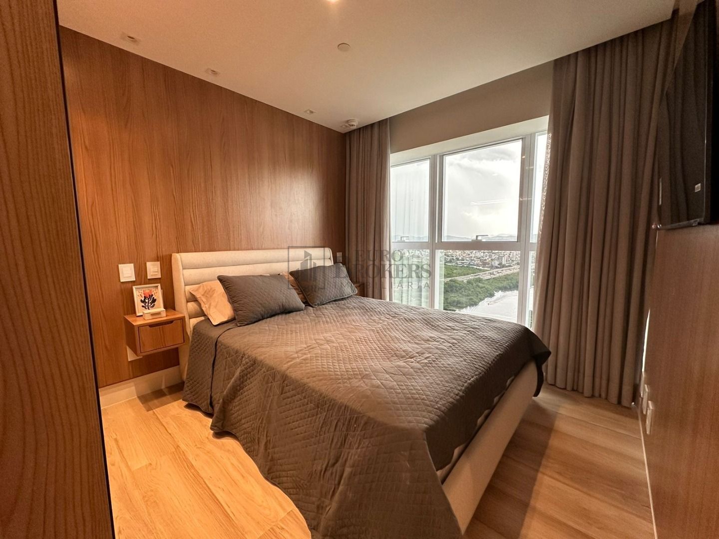 Apartamento, 4 quartos, 195 m² - Foto 20