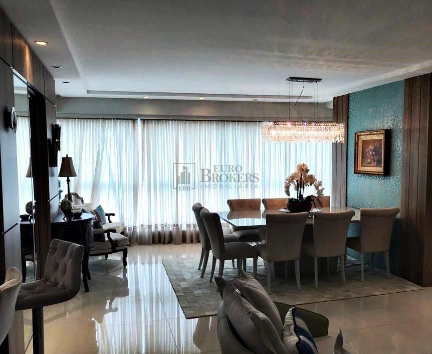 Apartamento à venda com 3 quartos, 156m² - Foto 25