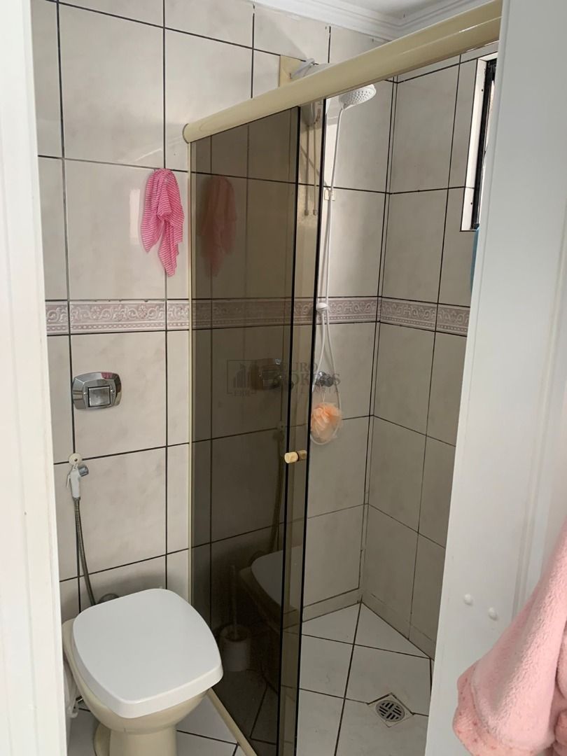 Apartamento à venda com 3 quartos, 200m² - Foto 12