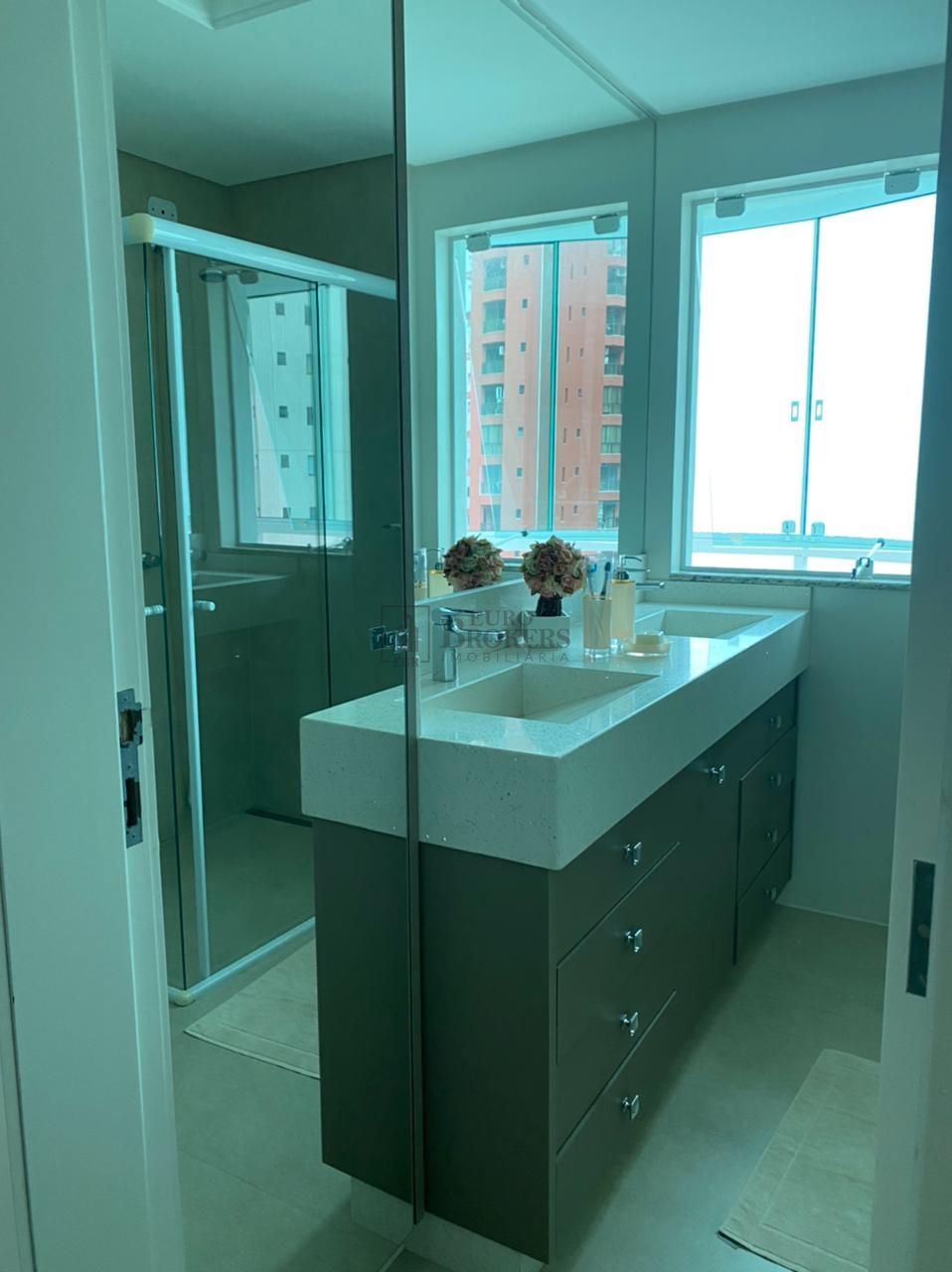 Apartamento, 3 quartos, 189 m² - Foto 25