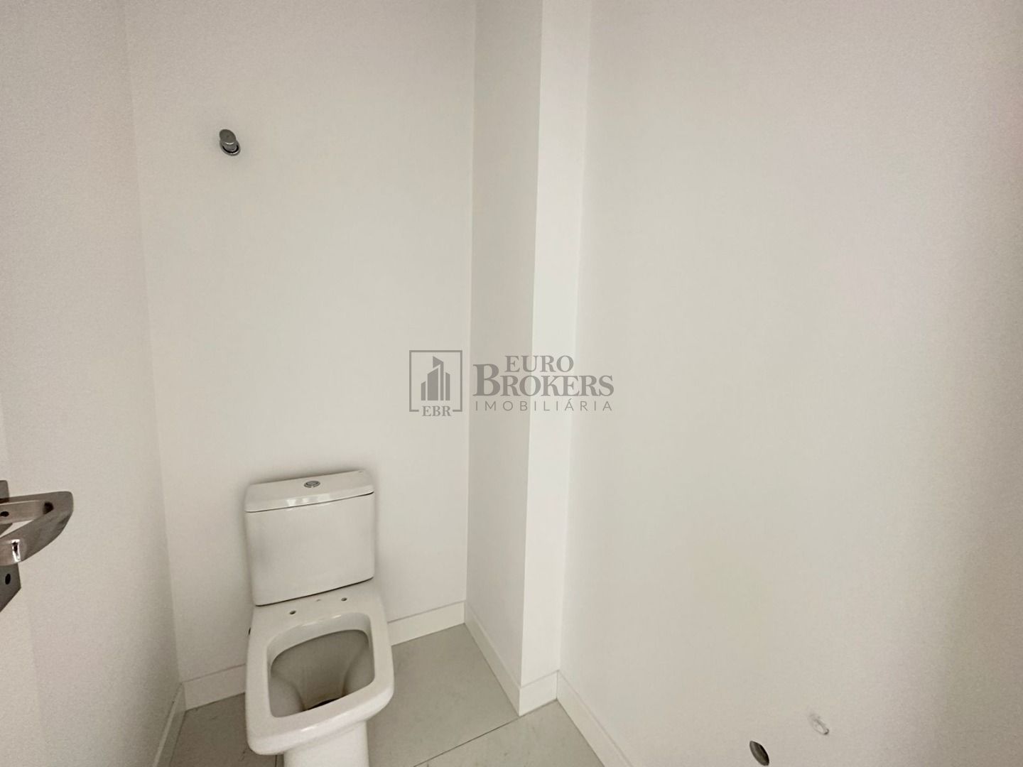 Apartamento à venda com 4 quartos, 165m² - Foto 16