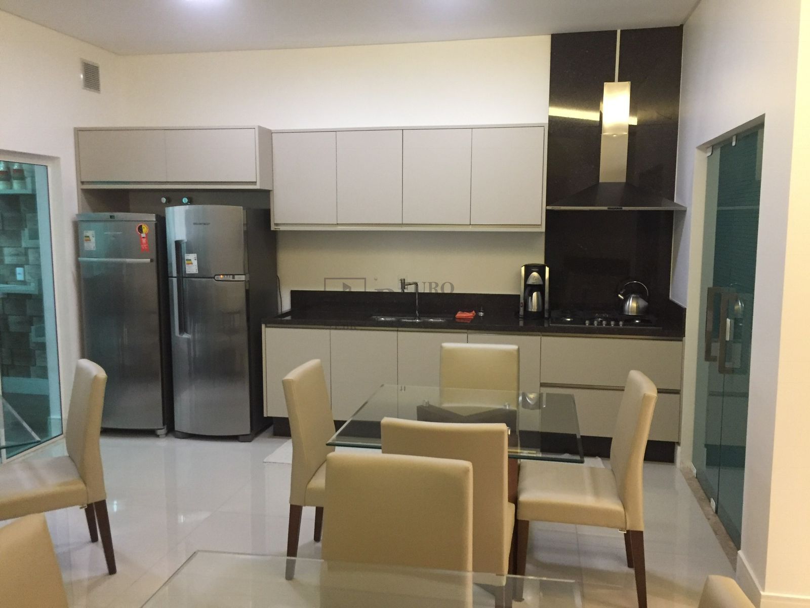 Apartamento para alugar com 3 quartos, 150m² - Foto 29