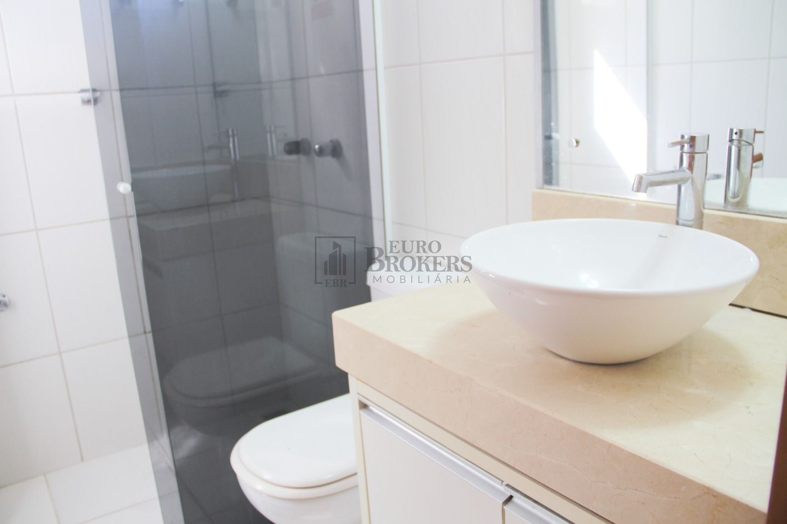 Apartamento à venda com 2 quartos, 69m² - Foto 12