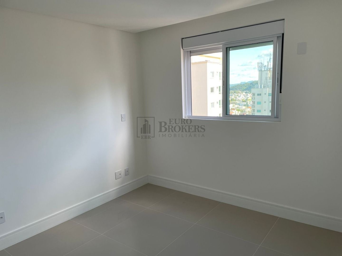 Apartamento à venda com 3 quartos, 117m² - Foto 21