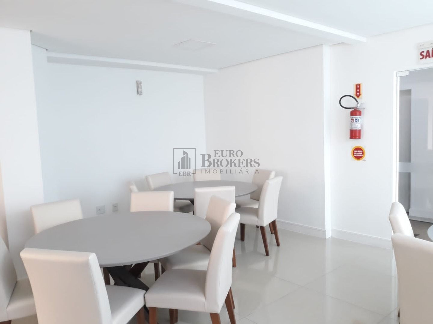 Apartamento à venda com 3 quartos, 115m² - Foto 17