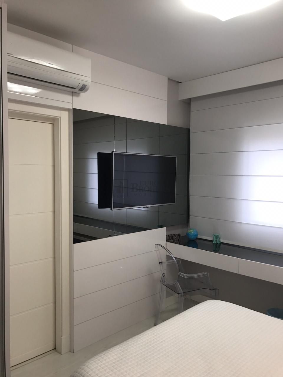 Apartamento à venda com 3 quartos, 132m² - Foto 14