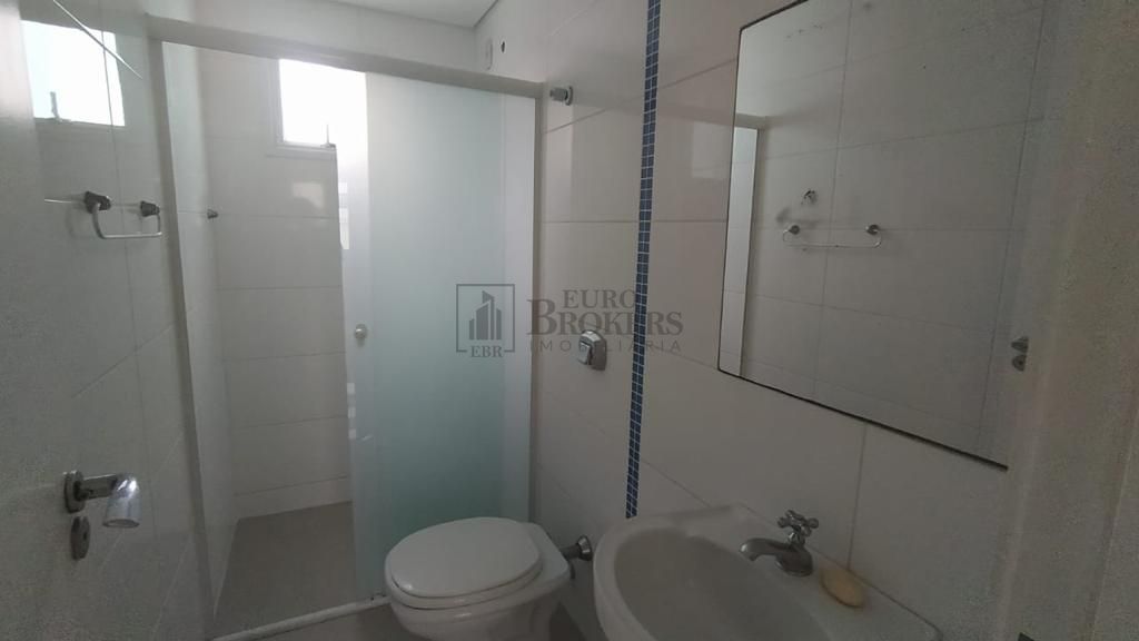 Apartamento à venda com 4 quartos, 141m² - Foto 12