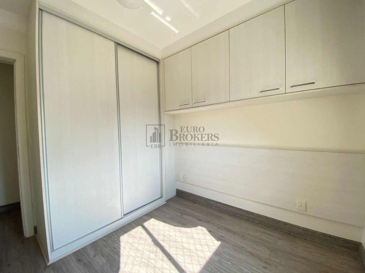 Apartamento à venda com 3 quartos, 138m² - Foto 13