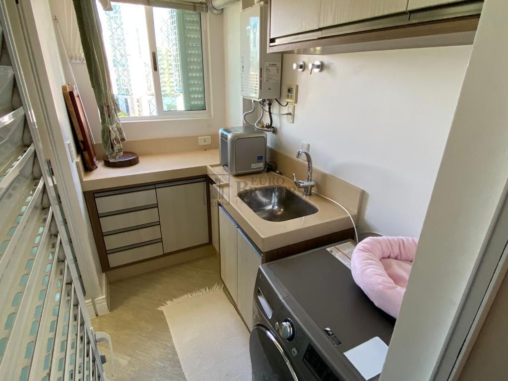 Apartamento à venda com 3 quartos, 137m² - Foto 25