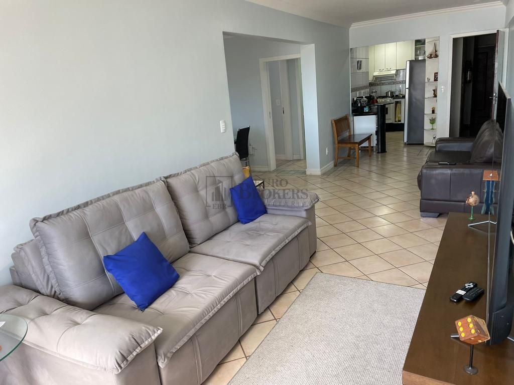 Apartamento à venda com 2 quartos, 110m² - Foto 5