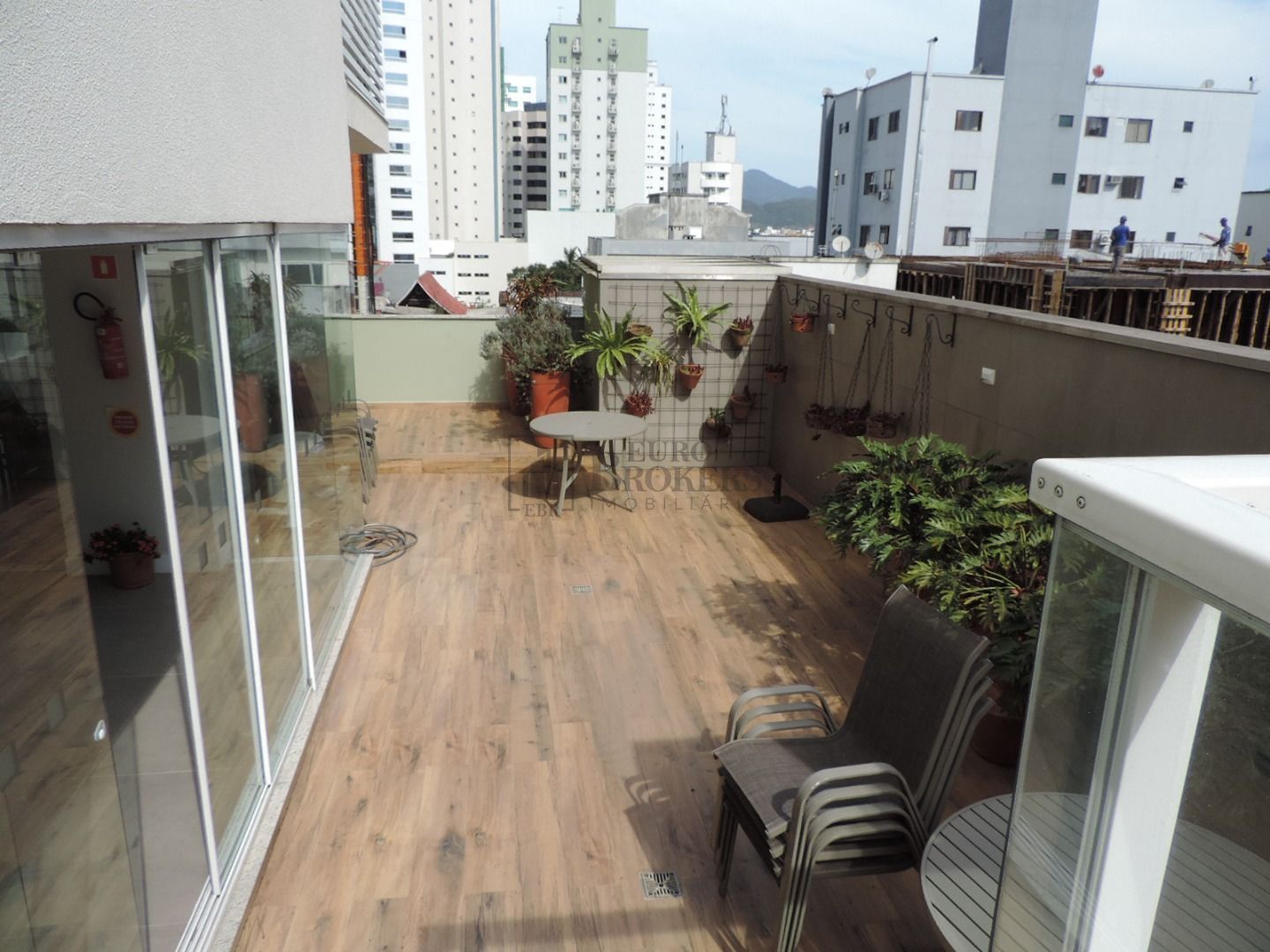 Apartamento à venda com 3 quartos, 93m² - Foto 16