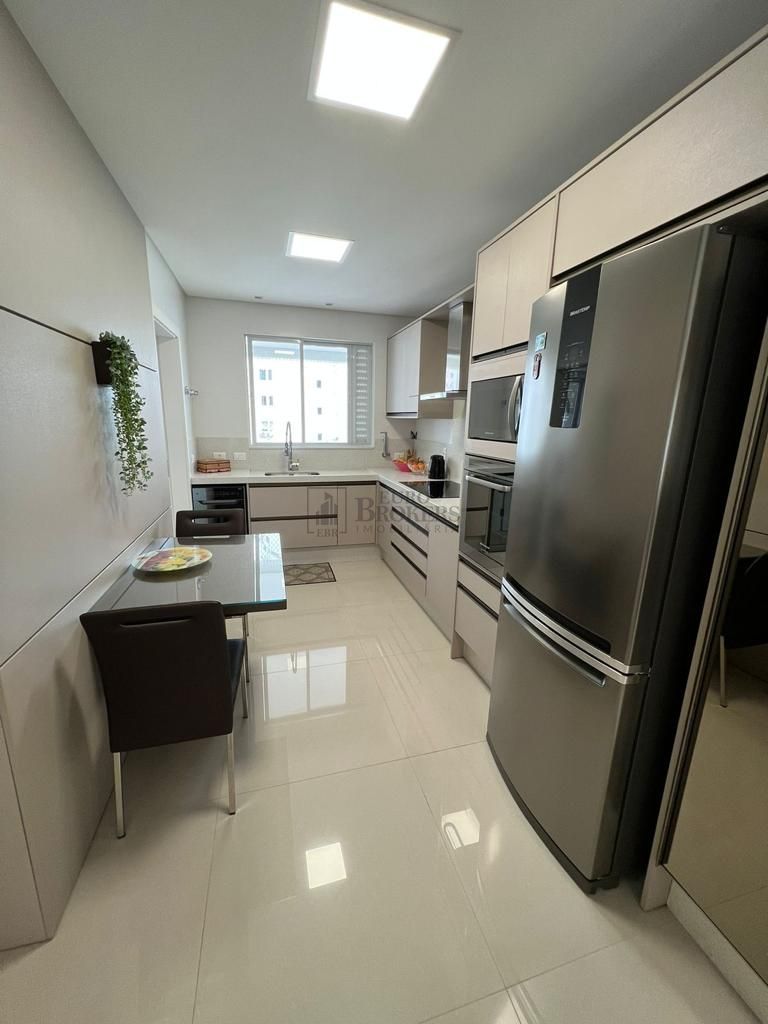 Apartamento à venda com 4 quartos, 167m² - Foto 19