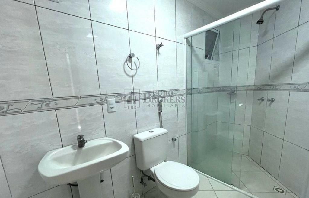 Apartamento à venda com 3 quartos, 66m² - Foto 13